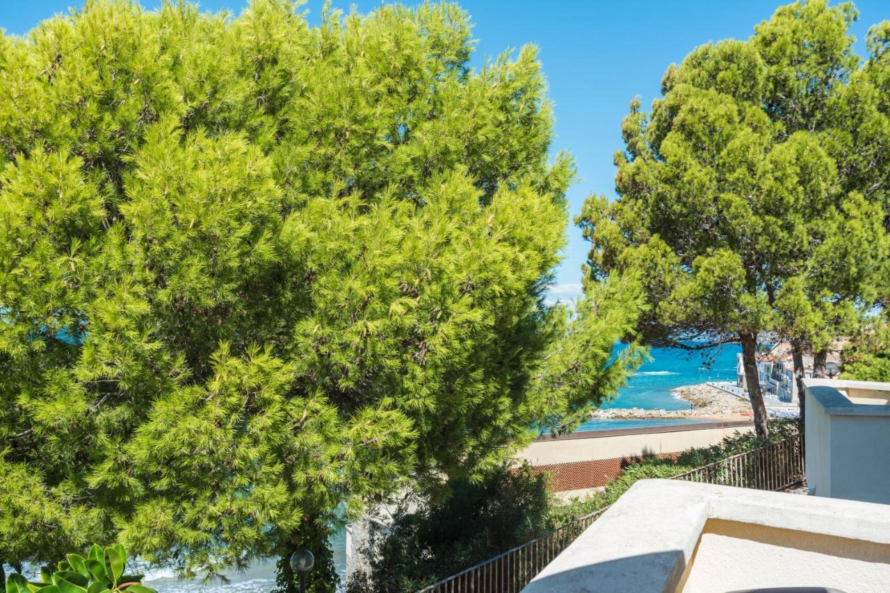 Residenza Fontanelle-Beach Resort サンタ・マリア・ディ・カステッラバーテ エクステリア 写真